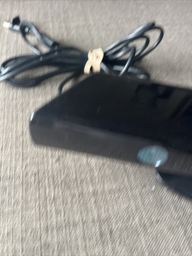 Official Microsoft Xbox 360 Kinect Motion Sensor Bar! ~ Works Great! Fast Ship!