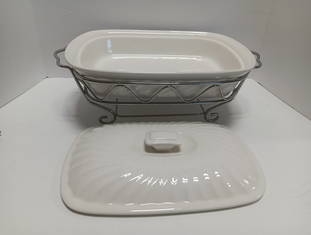 Godinger Silver Art Co. 2 Qt. Rectangular Covered Porcelain Baker W/Rack
