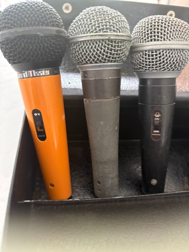 Set Of 4 Microphones
