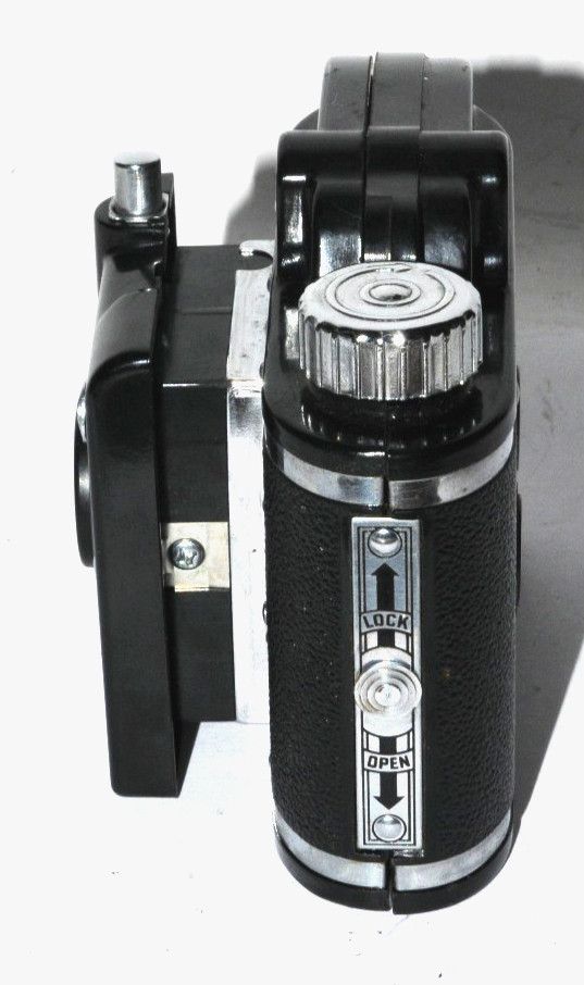 Beacon Camera With Original Leather Case -TESTED