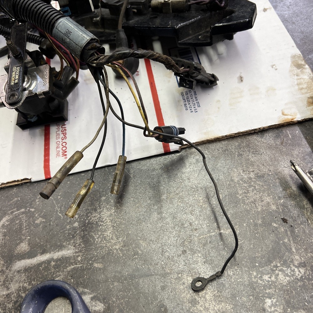 Mercruiser v6 4.3 mpi engine harness