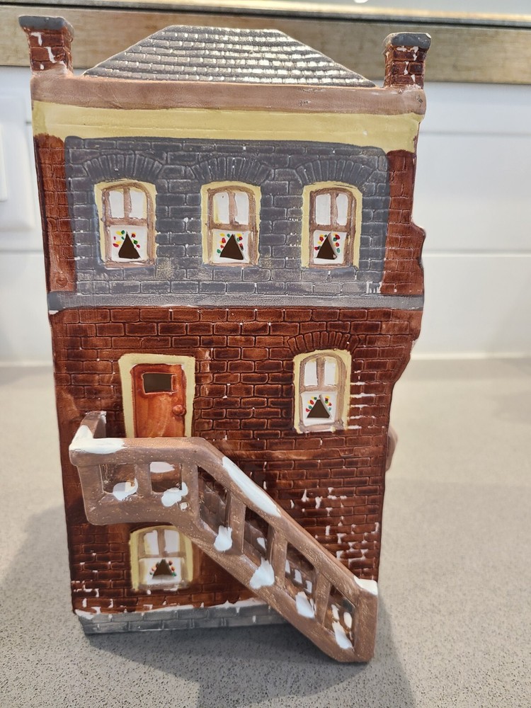 Exclusive 1984 Snowhouse Series