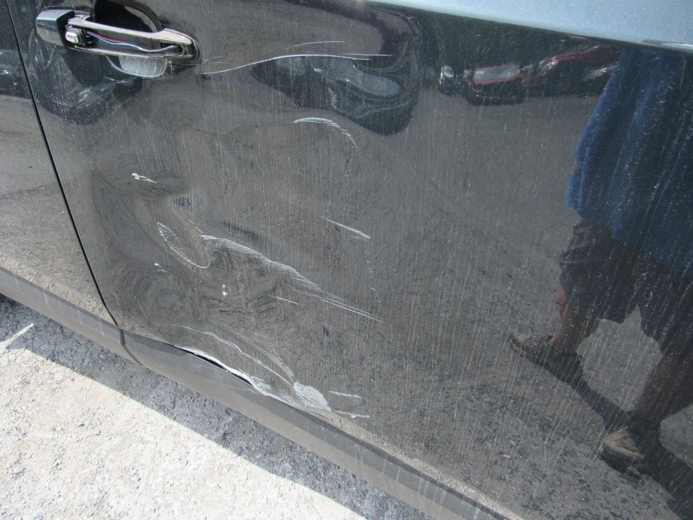 TRAVERSE 2021 Glove Box 1070049