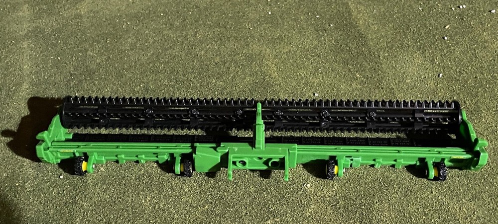 1/64 Ertl John Deere 50" Draper Head - Just Released - Awesome!