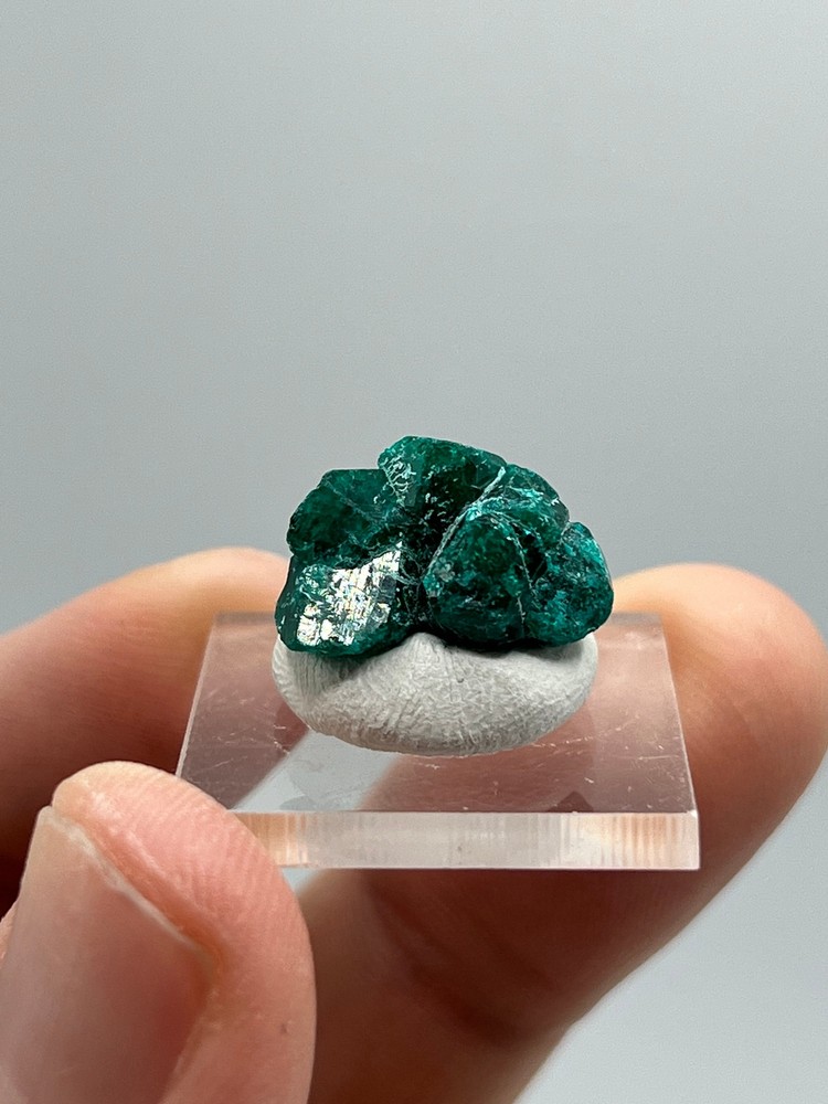 Dioptase E