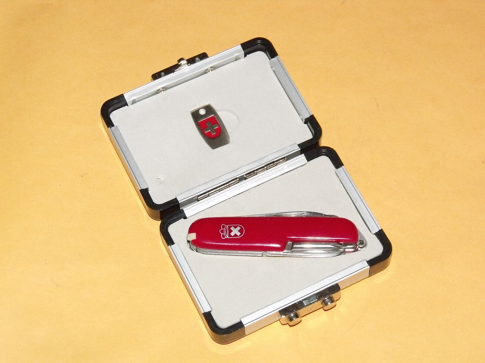 Pocket Army Knife Folding Multi-Use Tool Camping Survival