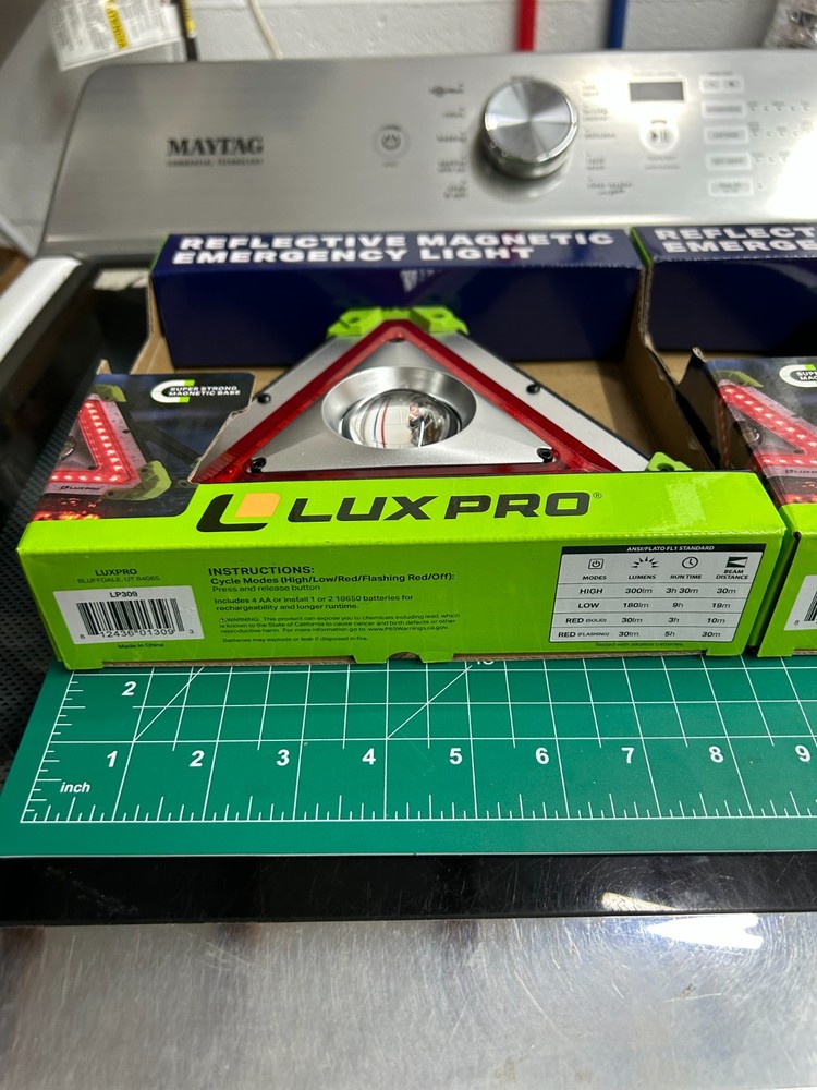 2-pack Luxpro Triangle Reflective Magnetic Emergency Light Waterproof Flashlight