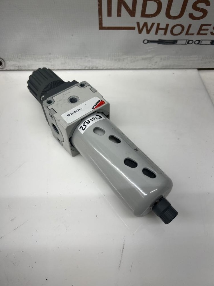 Camozzi  MC238-D10 Pneumatic Filter Regulator