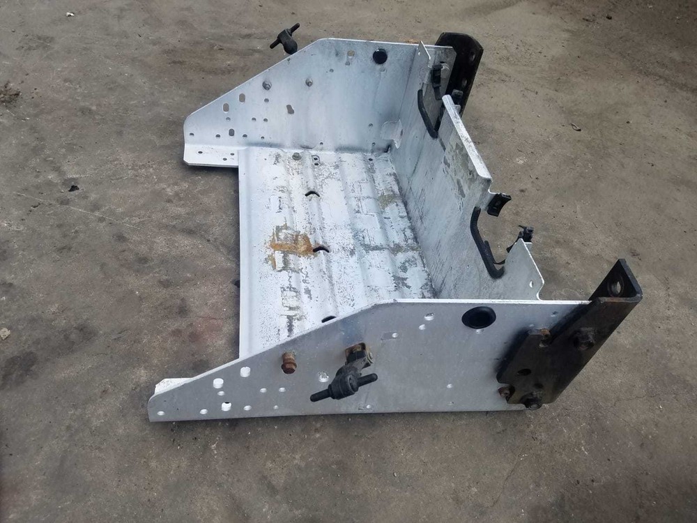 2012 INTERNATIONAL PROSTAR BATTERY BOX