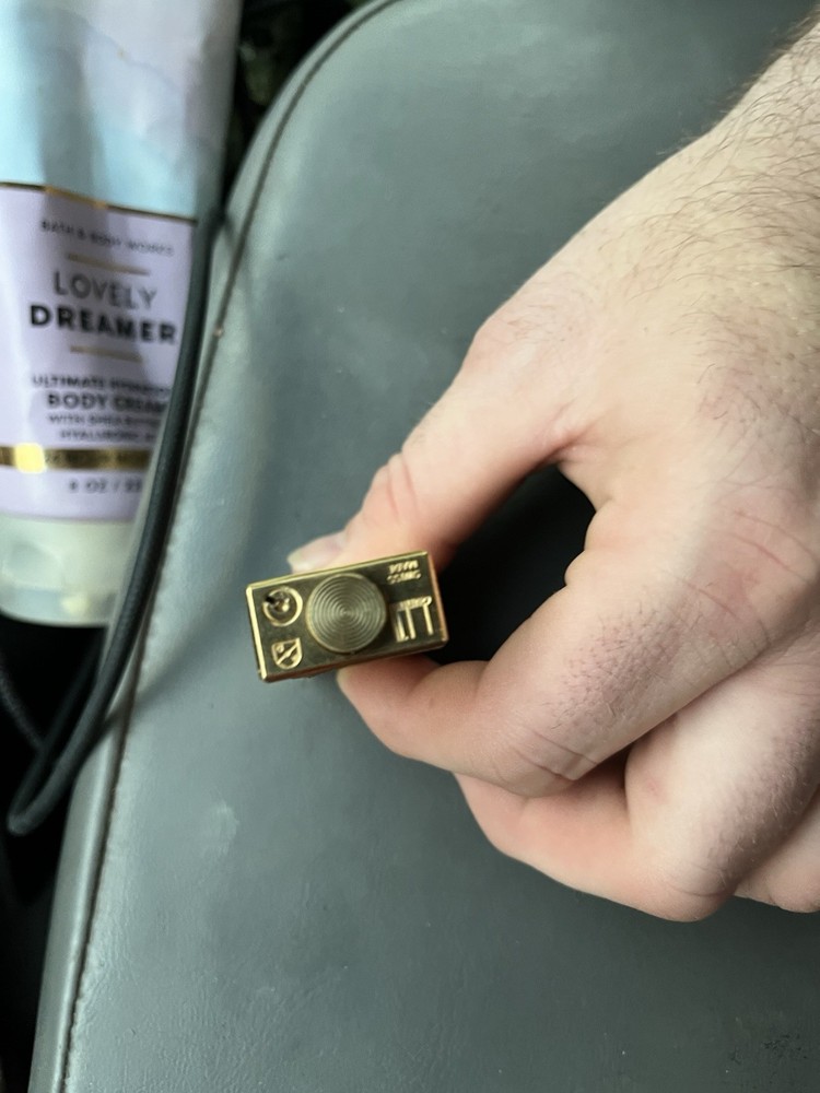 Sunil Gold Plated Vintage Lighter