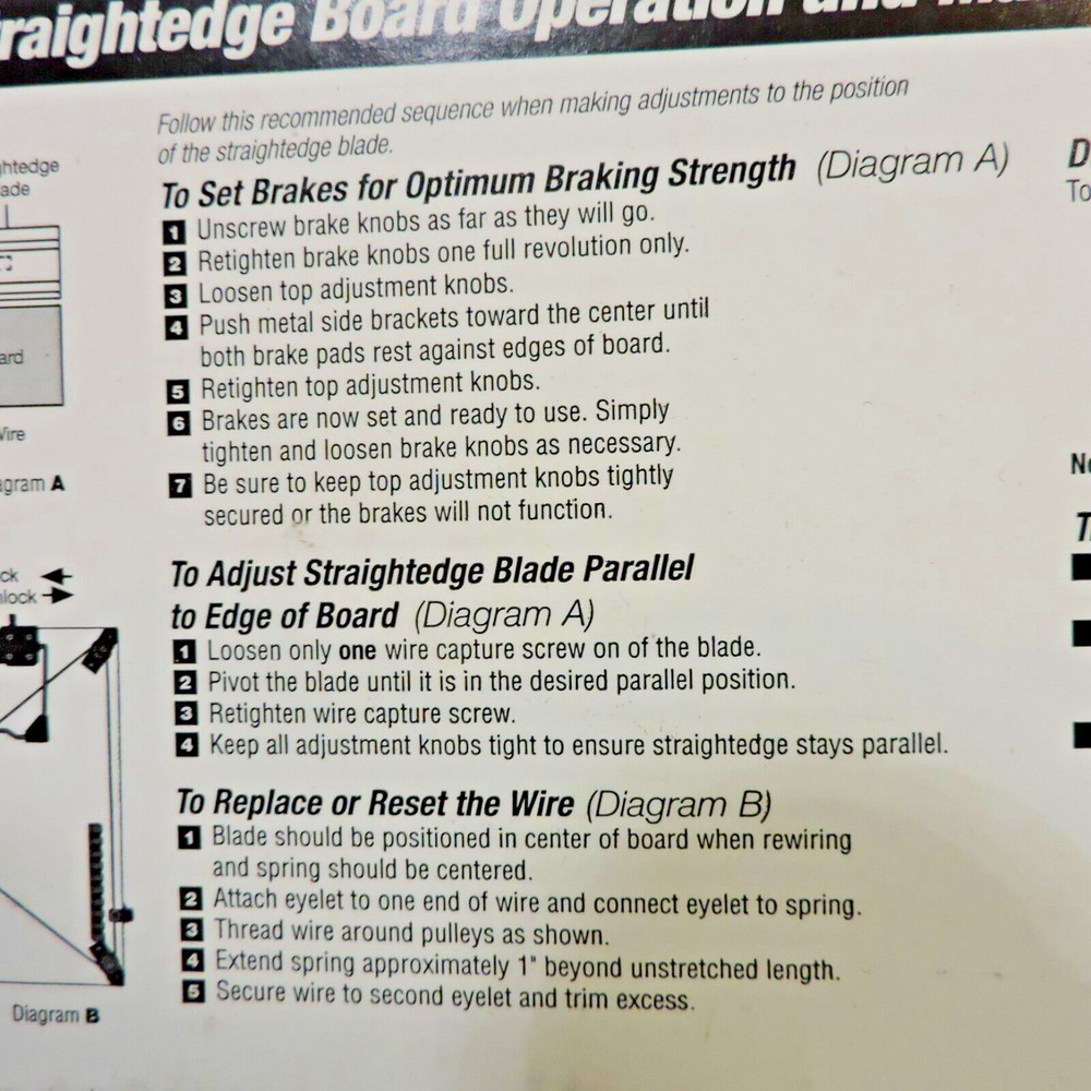 ALVIN 18"x24" Parallel Straight Edge White Drawing/Drafting Board With Case