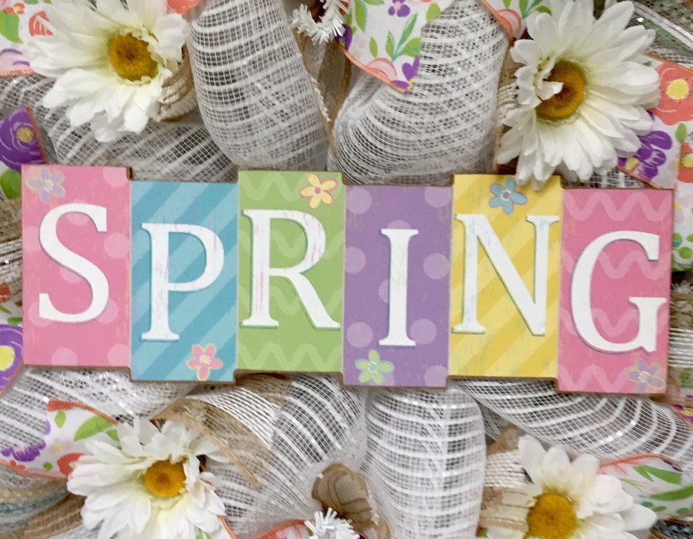 Pastel Spring Wreath With Daisies Handmade Deco Mesh