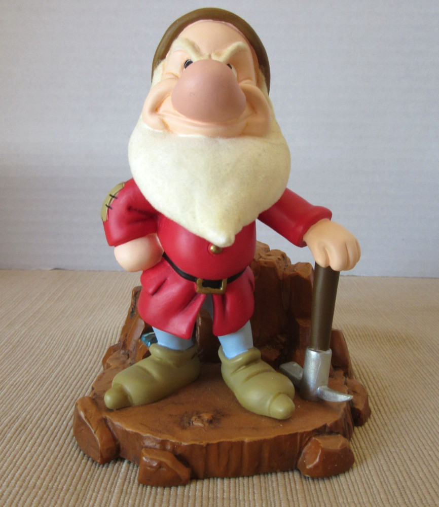 DISNEY GRUMPY Dwarf Figurine Bobblehead Nodder Mining With Gems Original Box