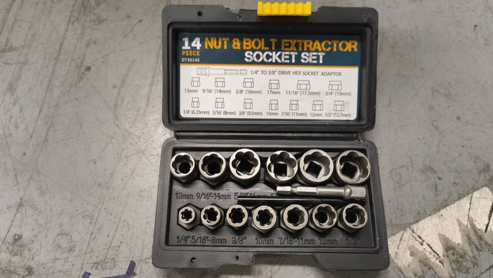 14 NUT& BOLT EXTRACTOR SOCKET SET 1/4'' TO 3/8'' DRIVE HEX SOCKET ADAPTOR