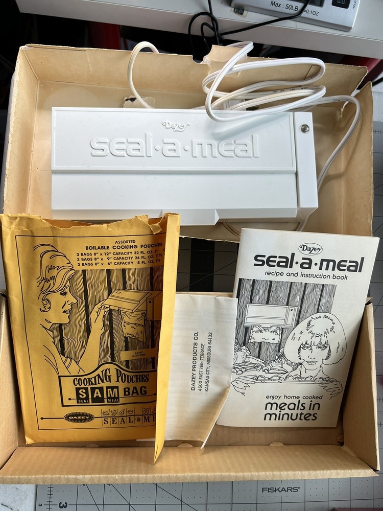 Dazey Seal A Meal Model 5000 W/ Original Box & Instructions Untested Vintage
