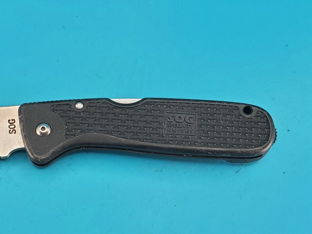 SOG Auto Clip Plain Edge Folding Pocket Knife!