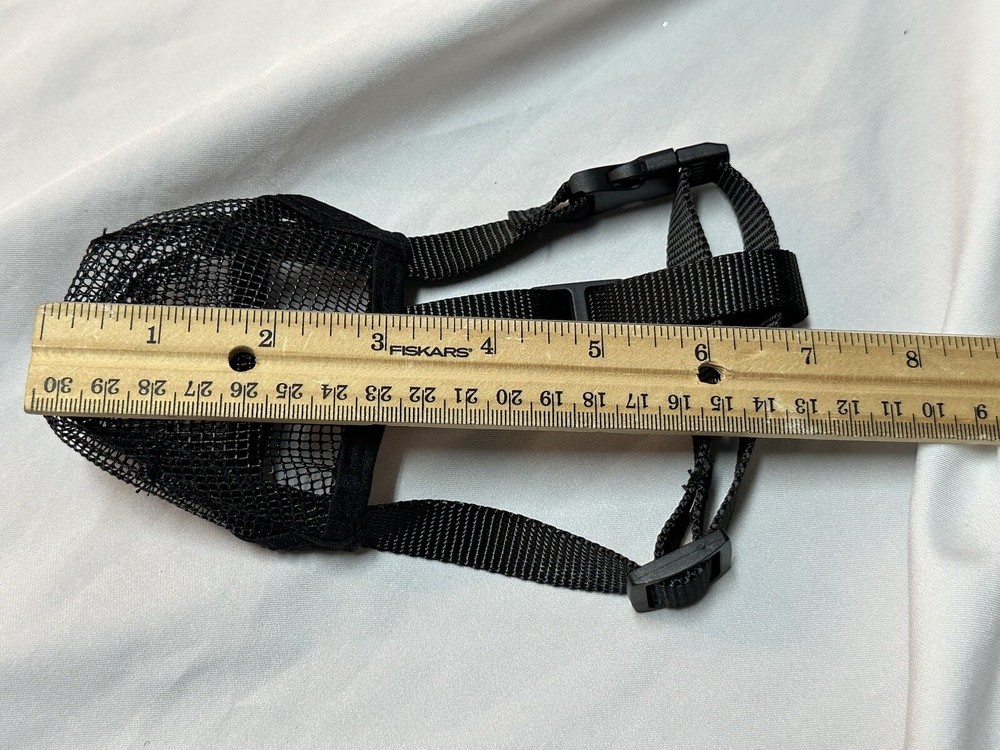 XS Dog Muzzle Breathable Mesh Adjustable Blk Muzzle Allows Panting Drinking New