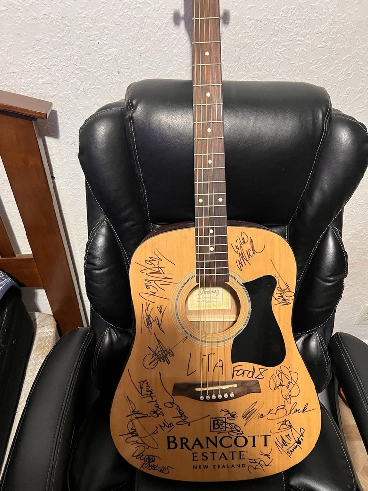 Ibanez Guitar Autograph
