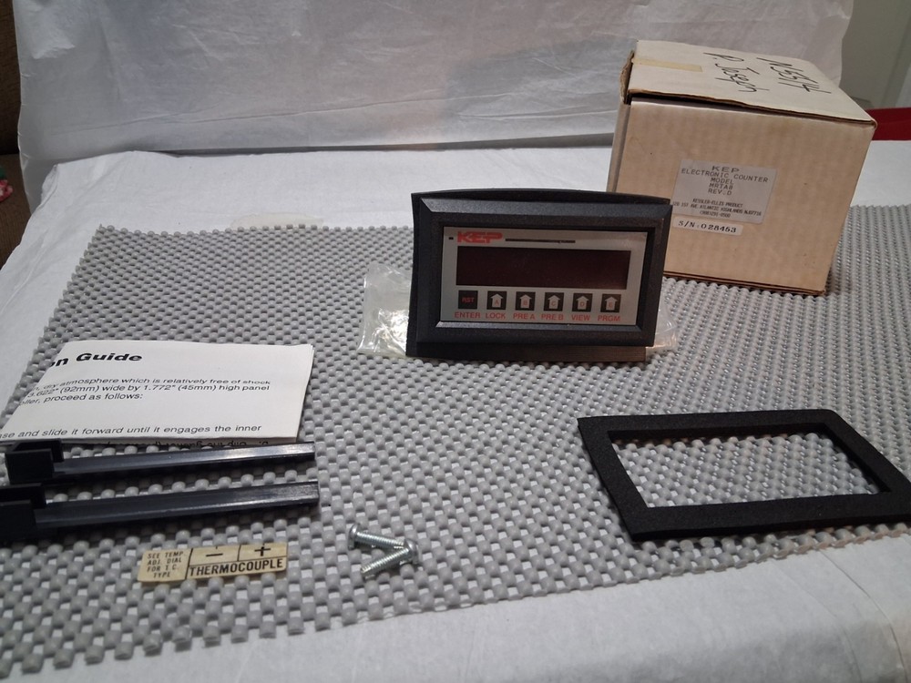 NOS Kessler-Ellis MRTA8 Electronic Digital Counter