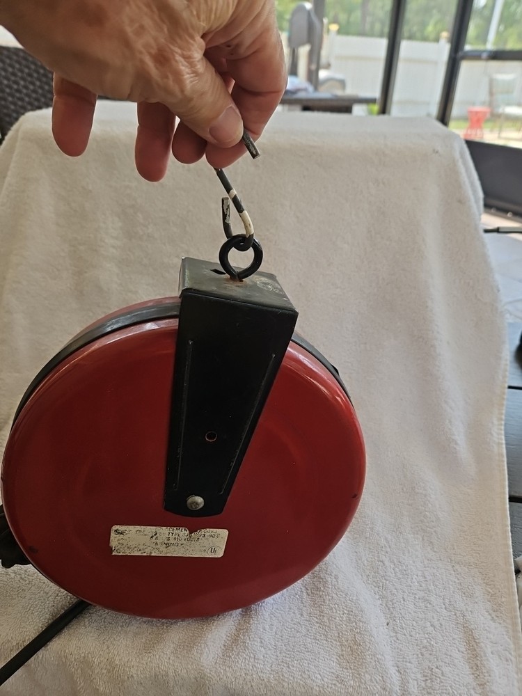 Craftsman Retractable 30 Ft Corded Retractable Work Light Tool !LOOK!