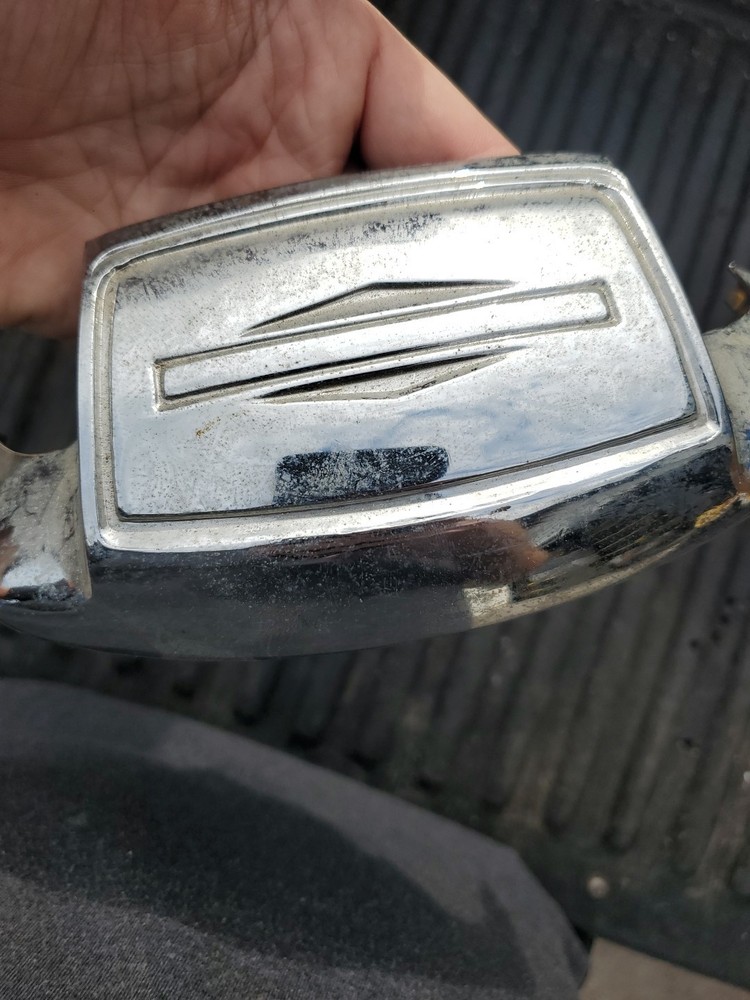Harley-Davidson HD Fender Emblem Chrome
