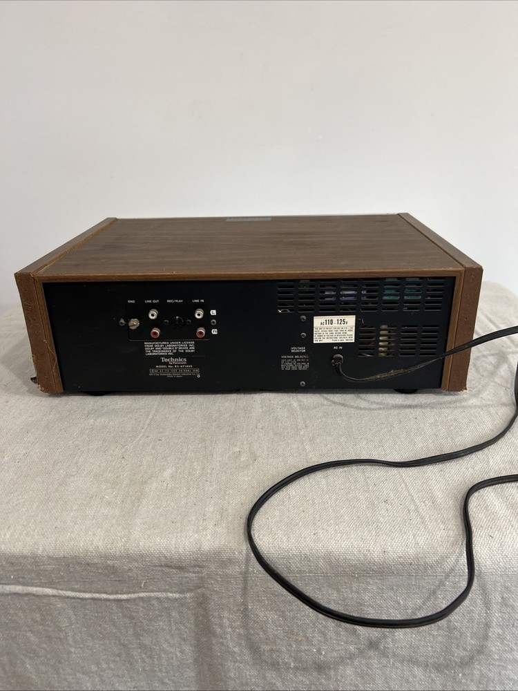 Vintage Technics by Panasonic RS-671A Stereo Cassette Deck Powers On