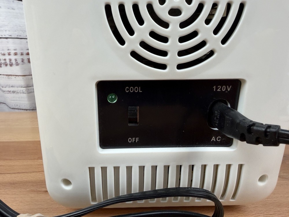 Modelo 6 Can Mini Fridge Orbit Tested Works