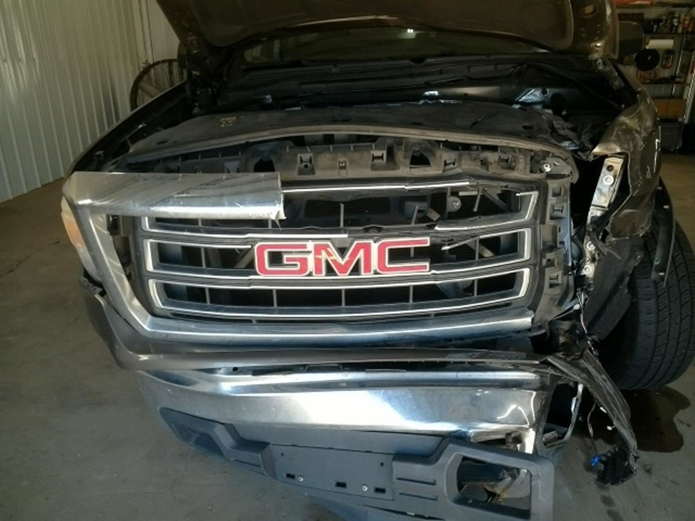 SIERRA150 2015 High Mounted Stop Light 104932533