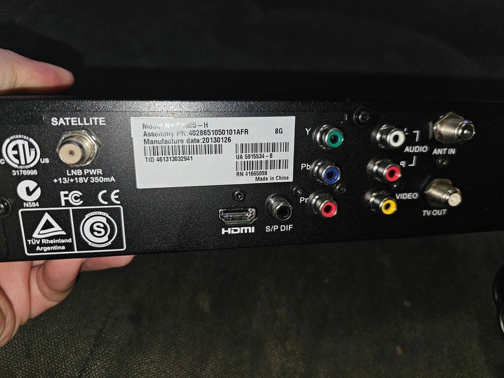 Satellite TV Receiver Decoder IRD CISCO D9865-H FTA Rainer Satellite W/REMOTE