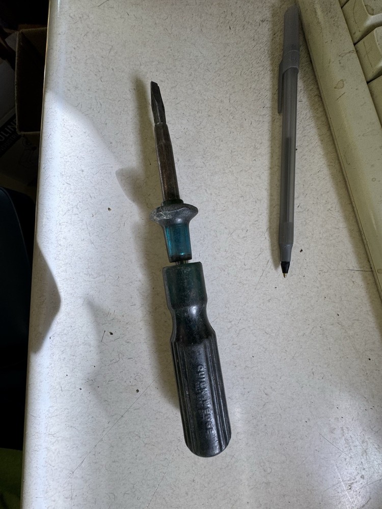 Vintage Quick Wedge Screwdriver 2354 Flat Head
