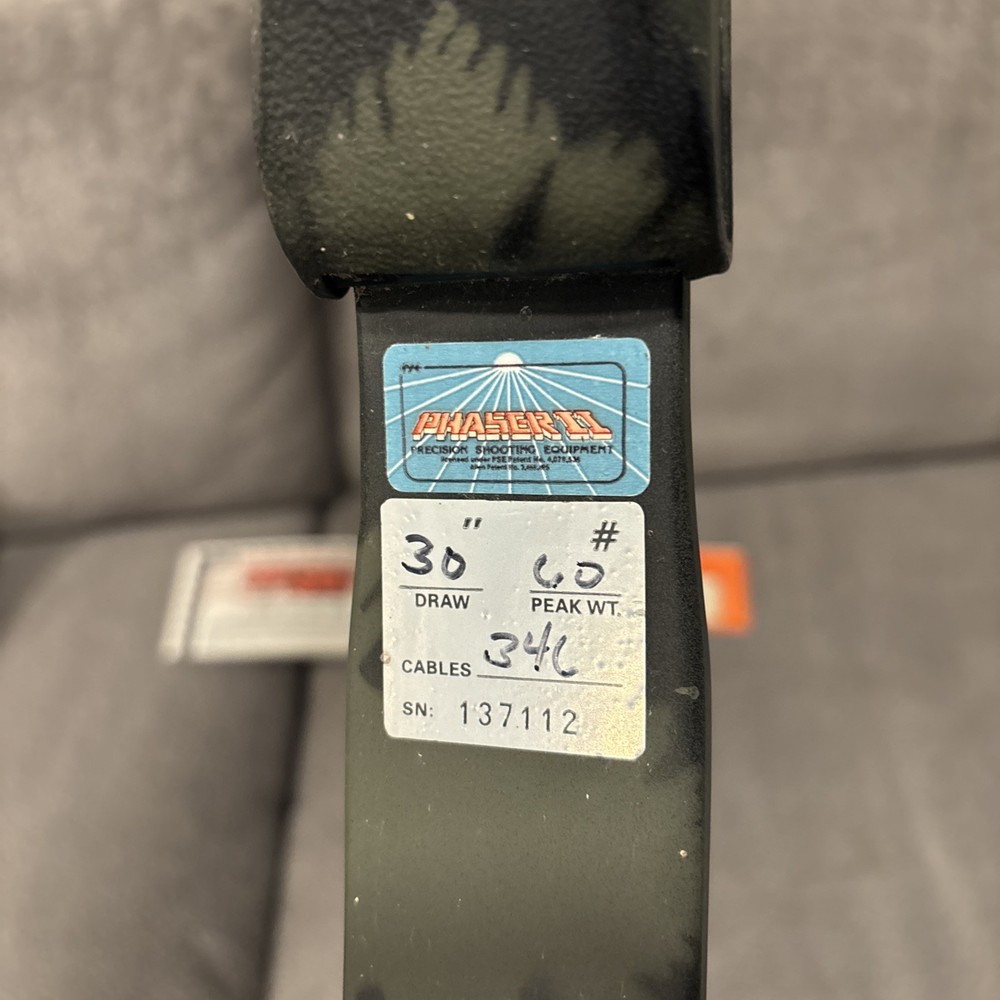 PSE Elite Graphite Compound Bow RH Cobra Sights With Manuals