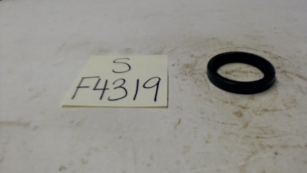14832 Seal