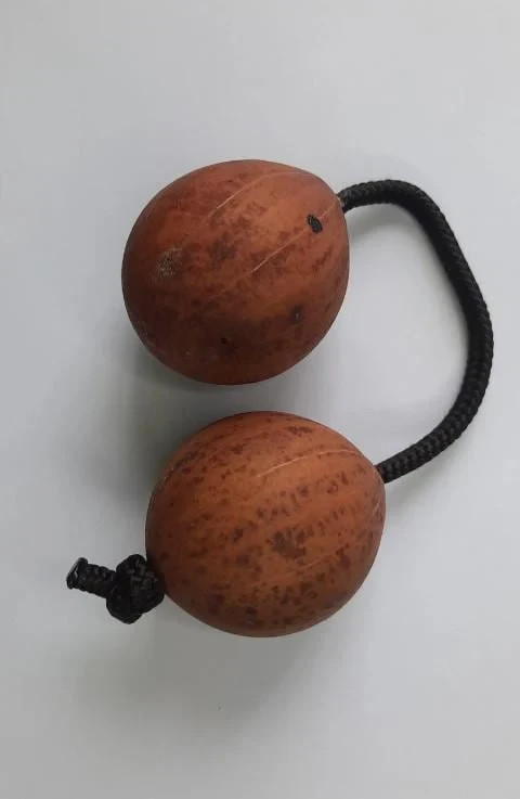 Adjustable Asalato Shaker