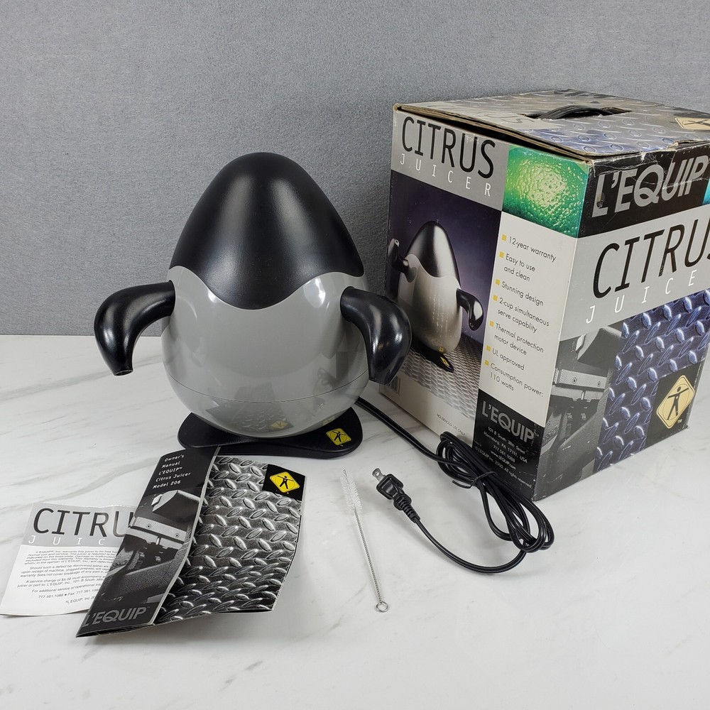 Unique L’EQUIP “PENGUIN” Citris Juicer New/Open Box