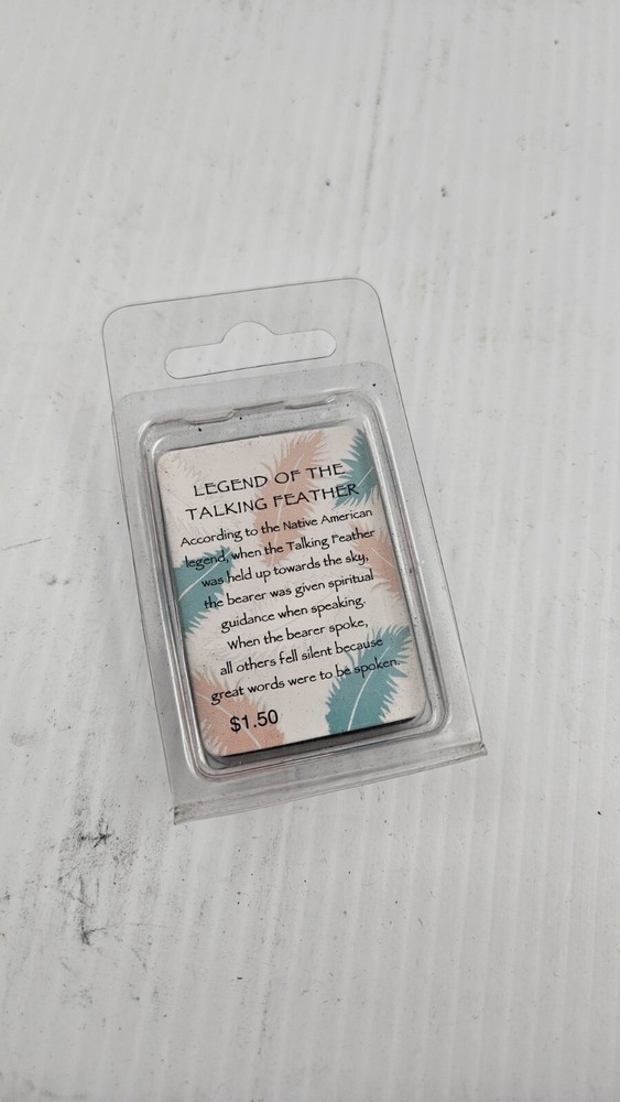 BADLANDS POCKET FEATHER