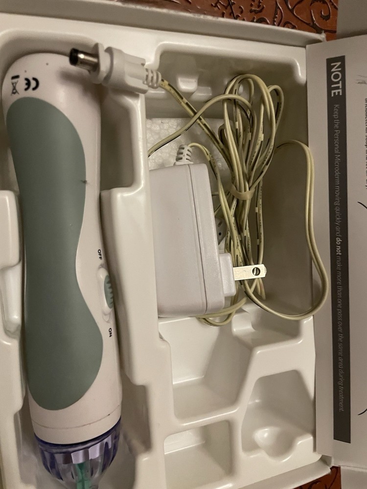 PMD Personal Microderm Pro At-Home Microdermabrasion Device Mint Green 1001