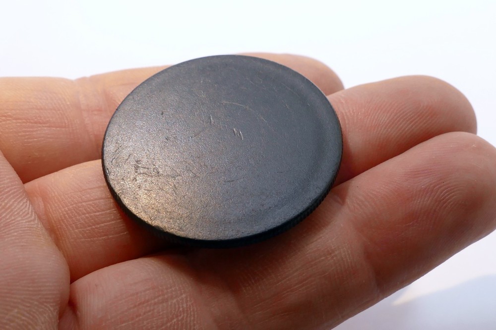 33mm Lens Front Cap for stacking, metal, screw in type
