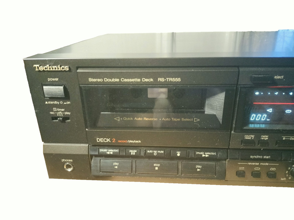 Technics double cassette deck RS-TR555 VG CONDITION.