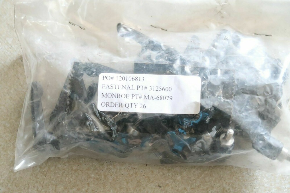 1 pcs MONROE ENGINEERING MA-68079, #1 x 10-24 Stud SS Insert Adjustable Handle
