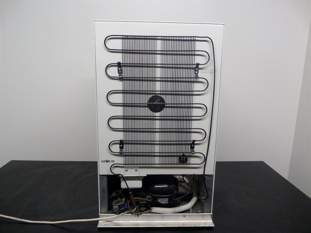 Accucold FF511LBIVAC Undercounter Refrigerator 2°C - 8°C