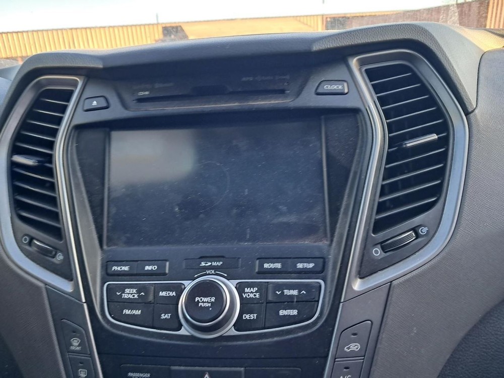 SANTA FE 2015 Glove Box 4899342