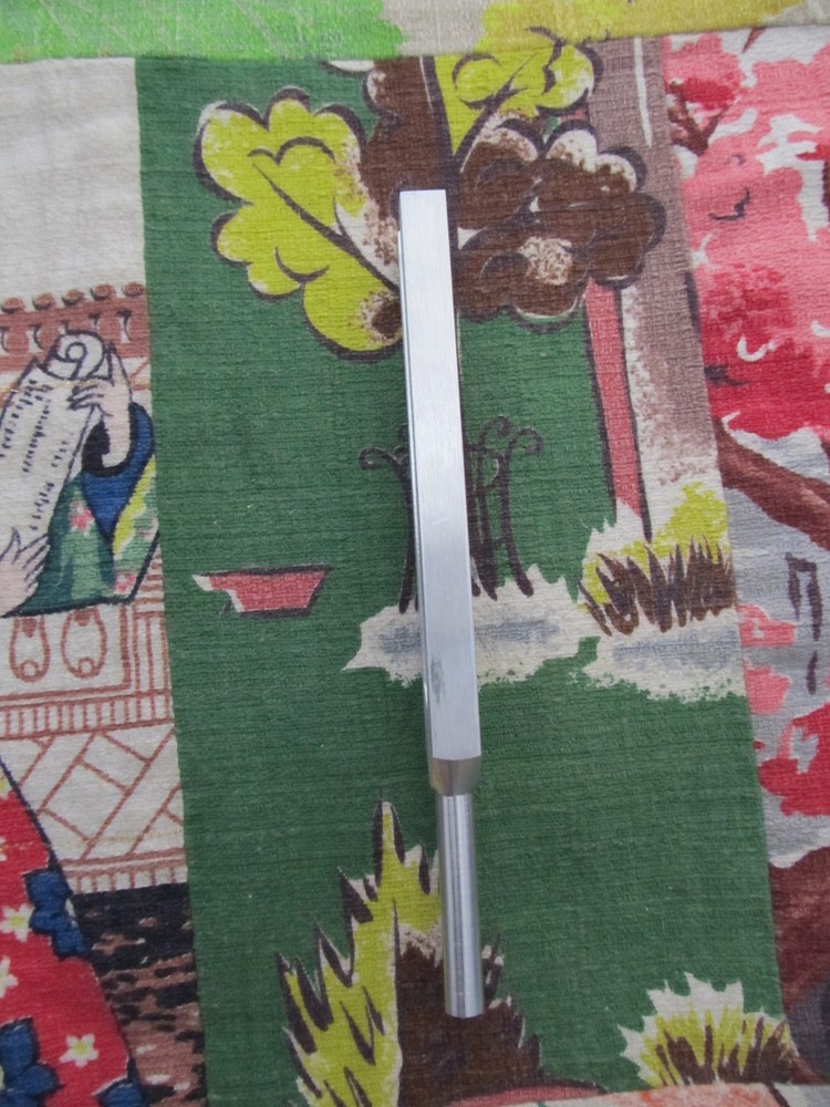 Vintage Crown 512 C tuning fork