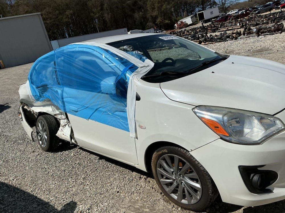 MIRAGE 2018 Glove Box 4998983