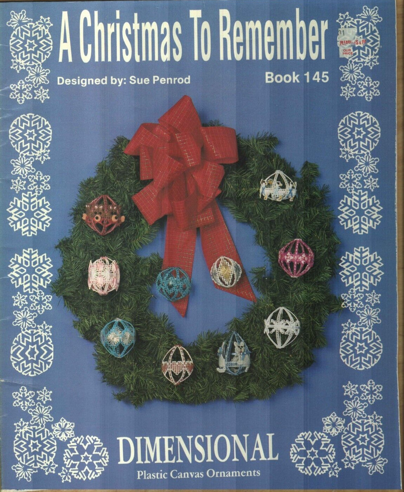 USED A CHRISTMAS TO REMEMBER 26 ORNAMENT DESIGNS PLASTIC CANVAS PATTERN BOOK