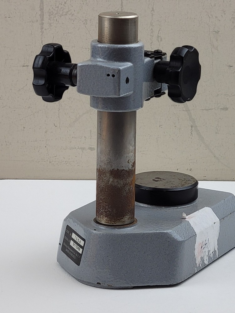 Mitutoyo 7004 Dial Indicator Comparator / Check Stand Base - Made in Mexico
