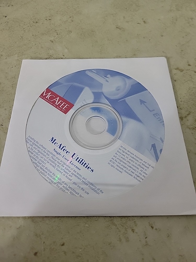 McAfee Utilities - vintage software CD 2001