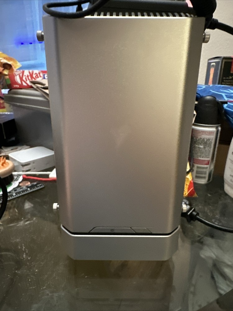 reServer i31125- Compact Edge Server powered by 11th Gen Intel® Core™ i3 1125