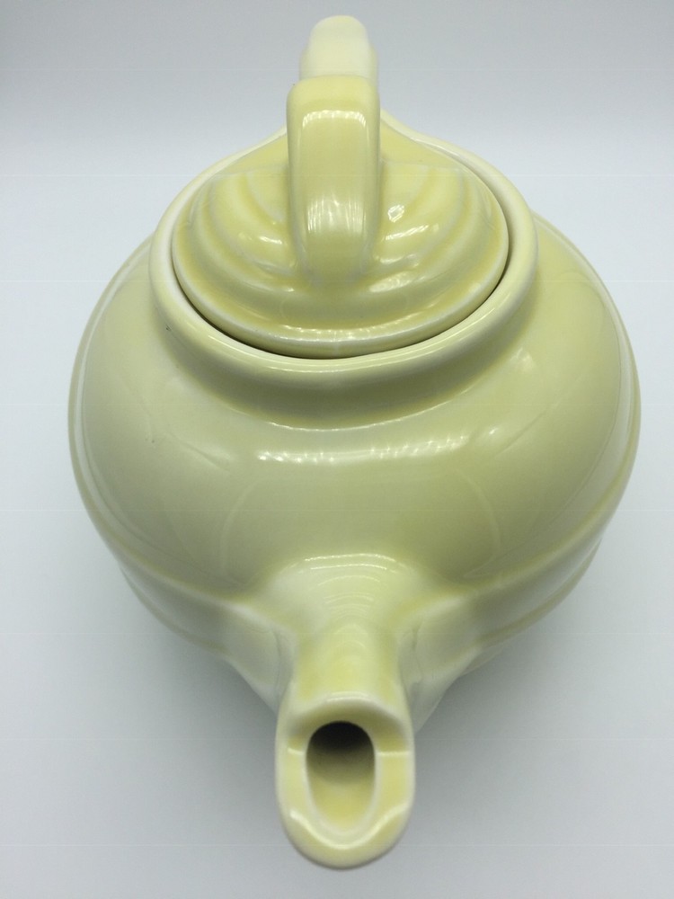 HALL PARADE CANARY YELLOW TEAPOT