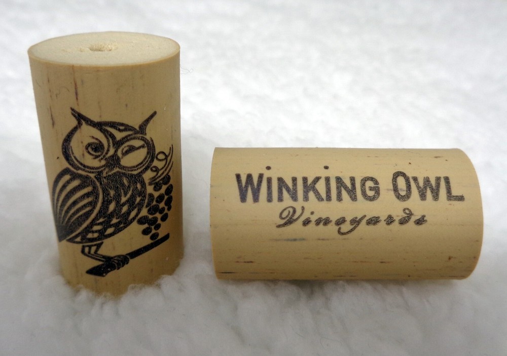 Corks: Winking Owl 173/Lot