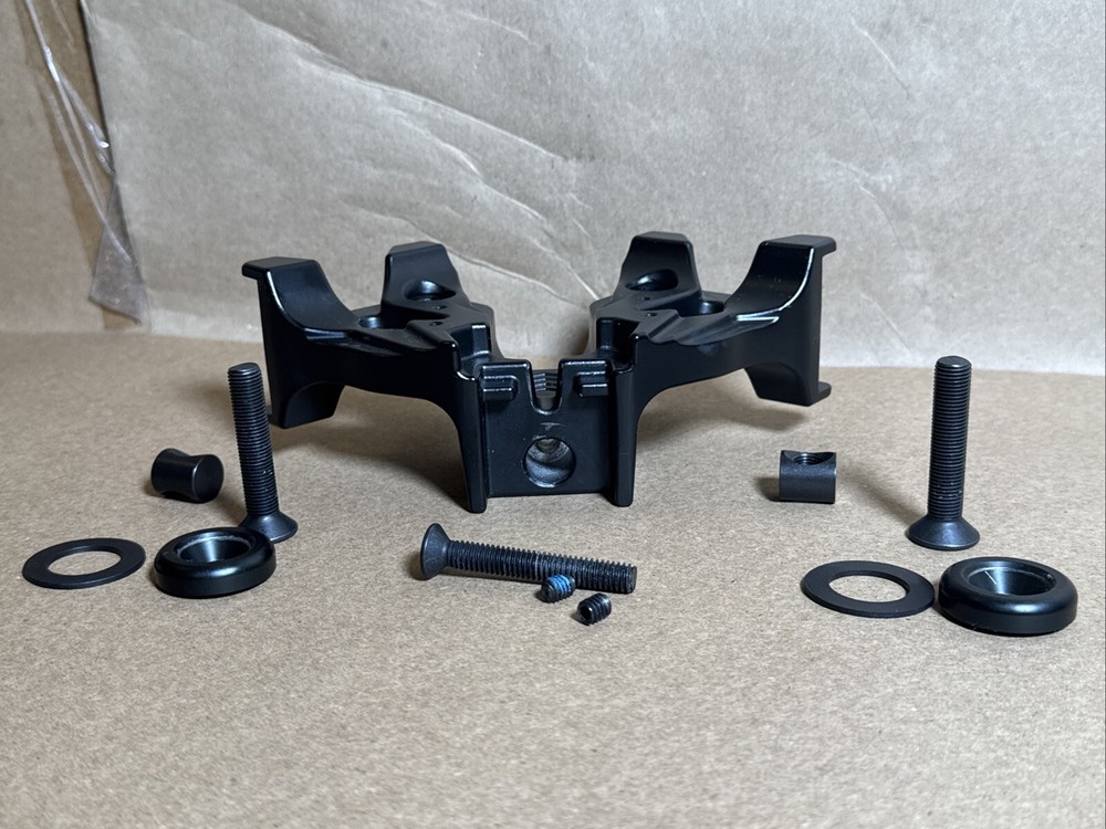 Bear X CATALYST 420 CROSSBOW - Replacement RISER & BOLTS